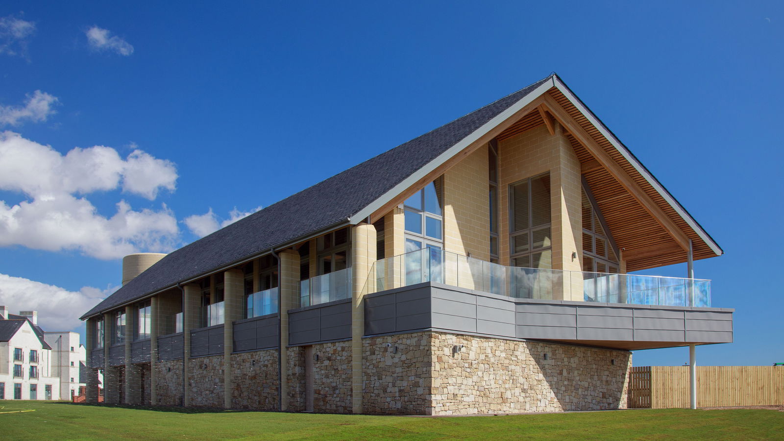 Carnoustie opens new clubhouse ahead of hosting 2018 Open